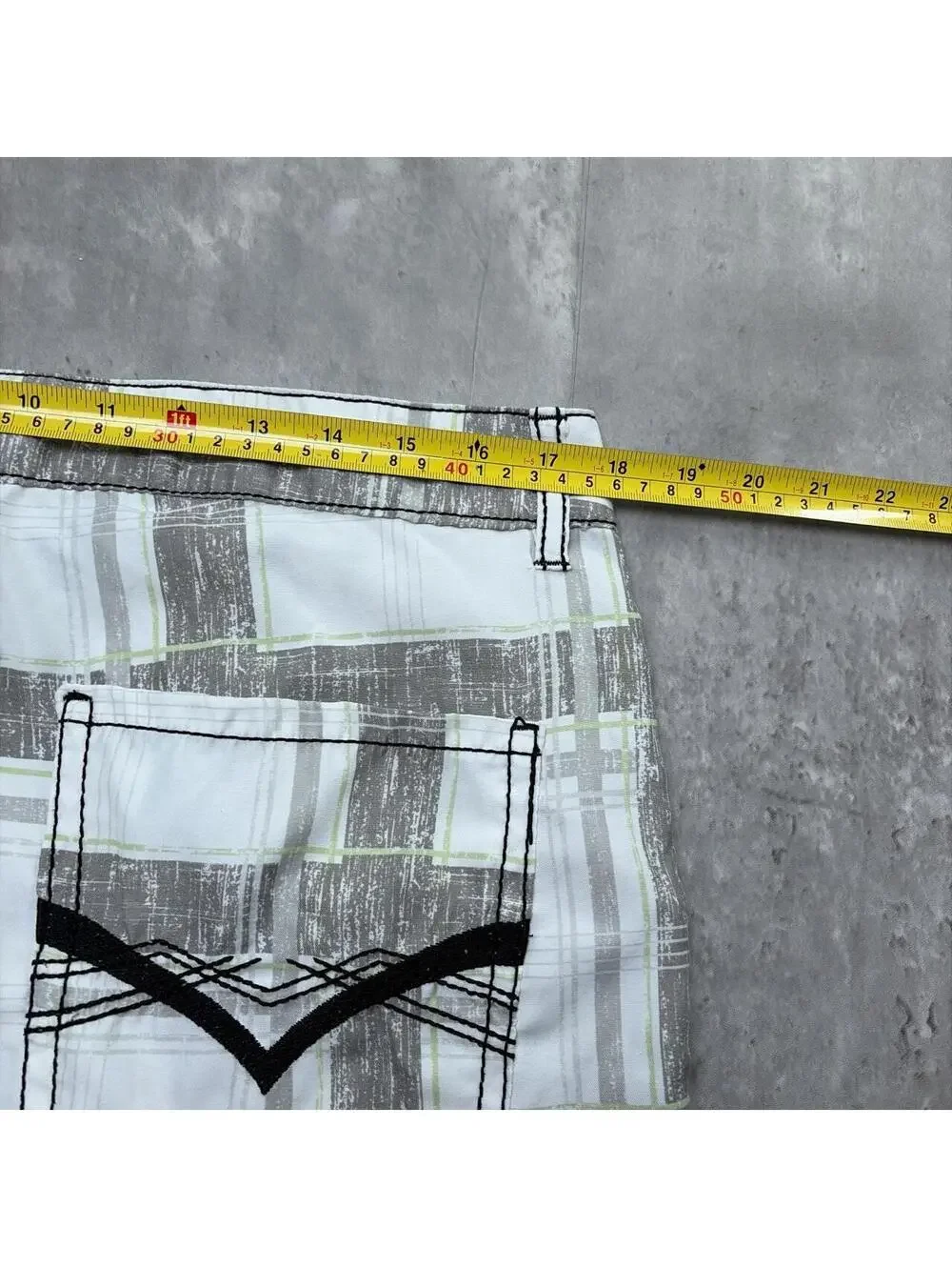 Y2K White Machine Grunge Baggy Plaid Skater Shorts